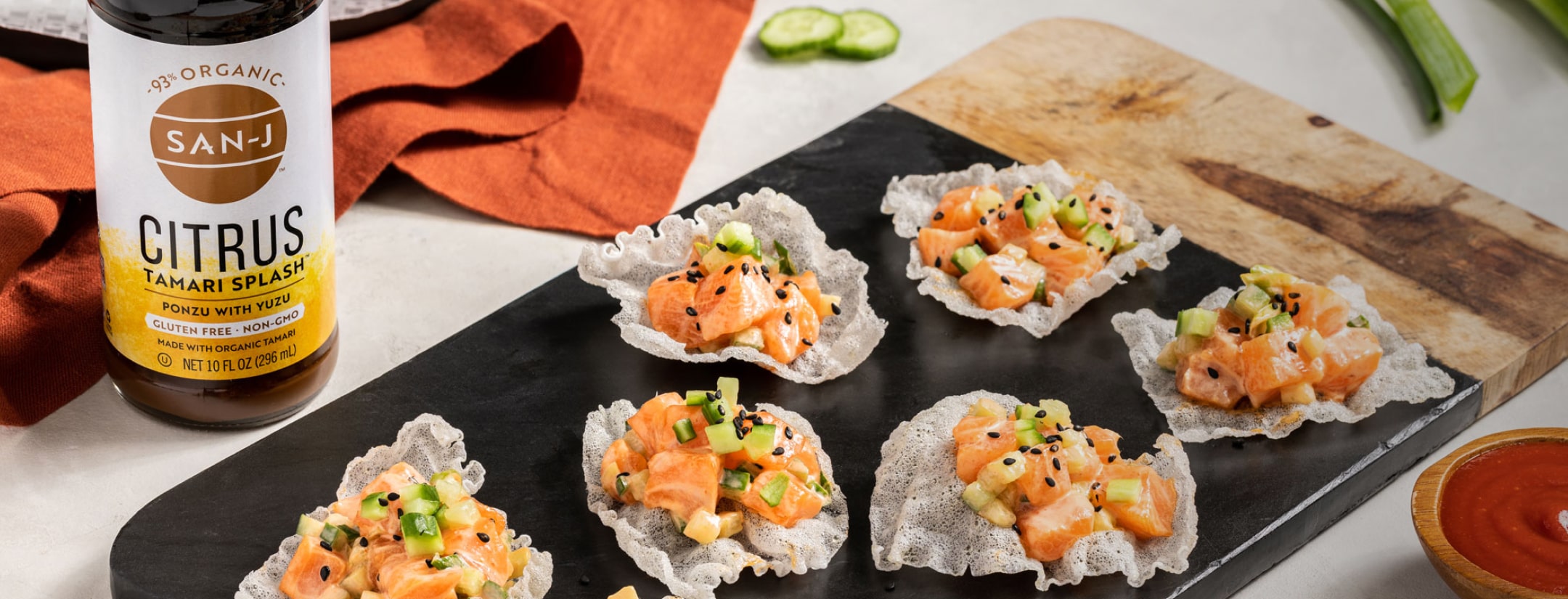 Spicy citrus tamari salmon rice paper chips min